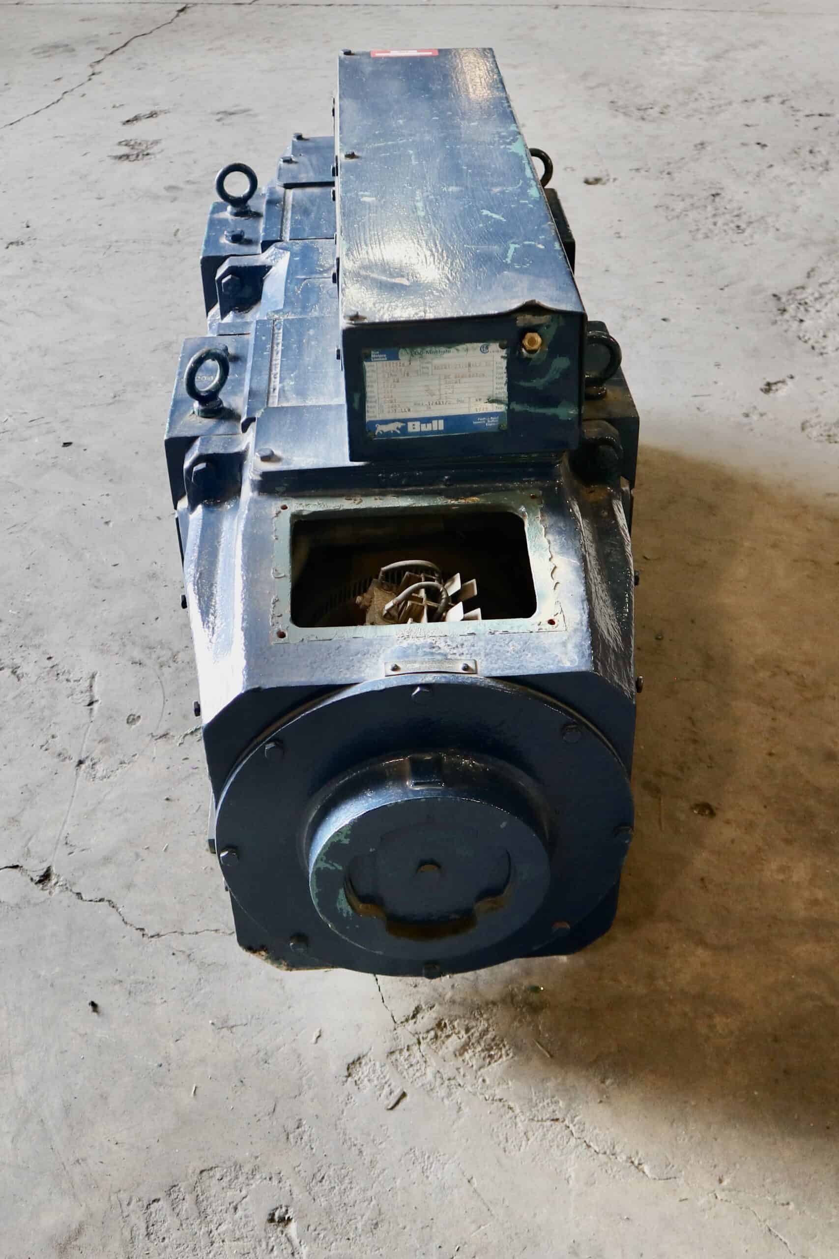 Bull Generator 37.5HP 25KW 1770RPM SVV2526 #328 - Image 5