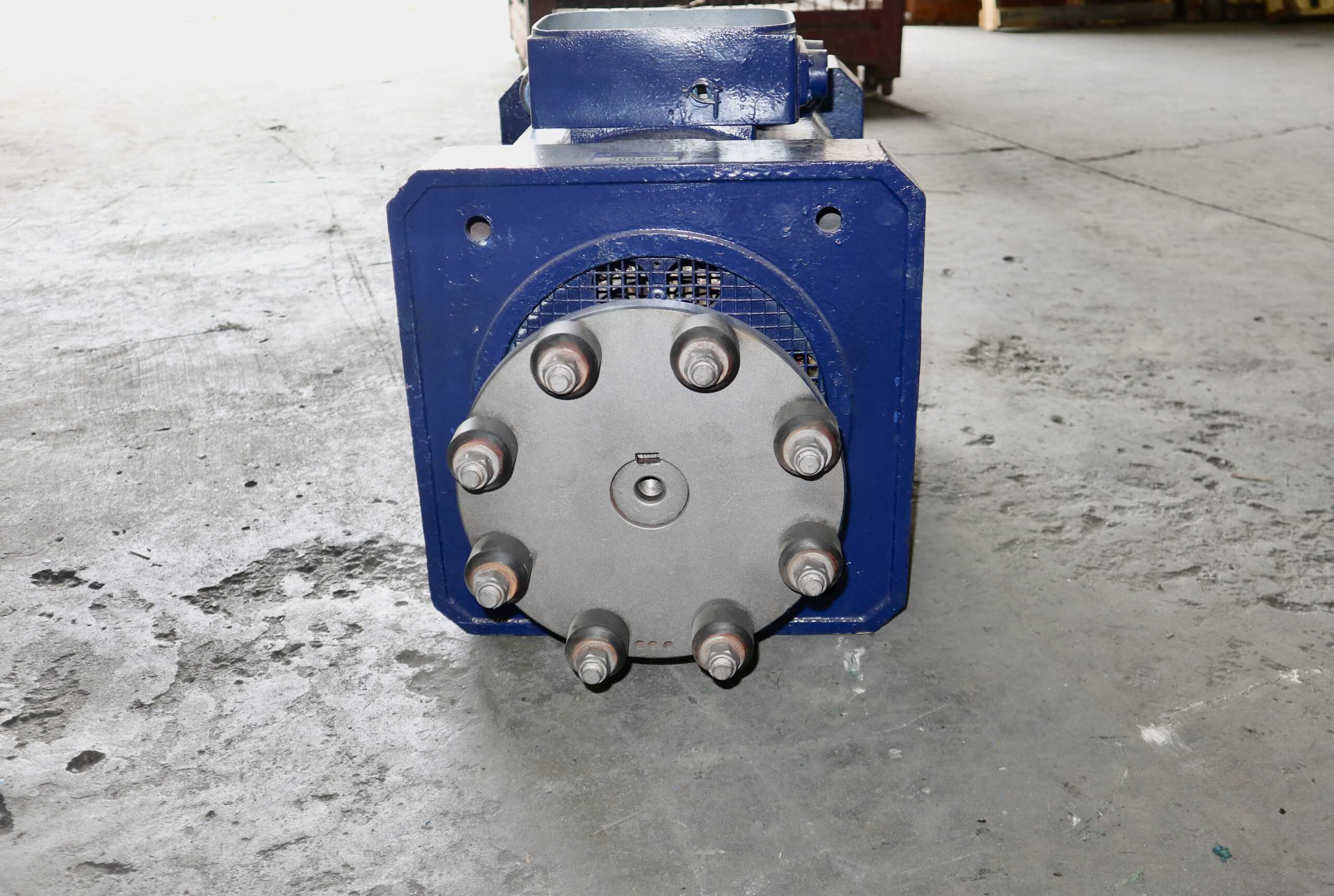 Kone AC Motor 33/8.2KW 1680/380RPM - Image 3