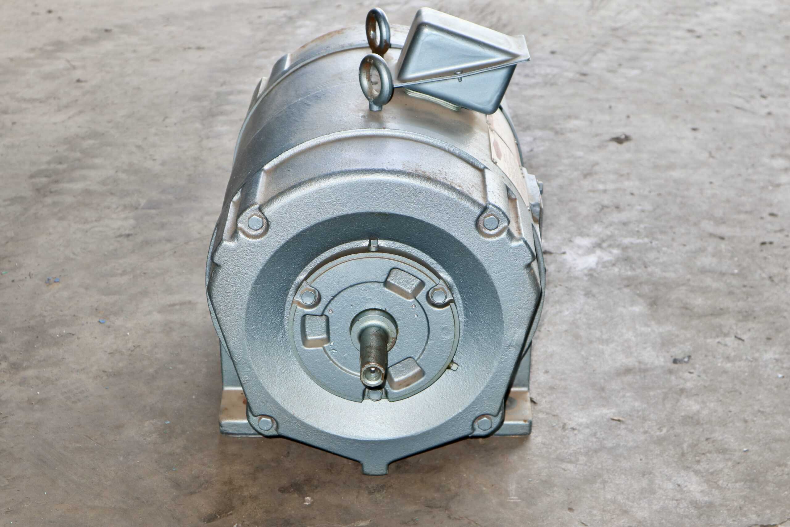 Imperial Electric AC Motor 15HP 1166RPM 284T - Image 3
