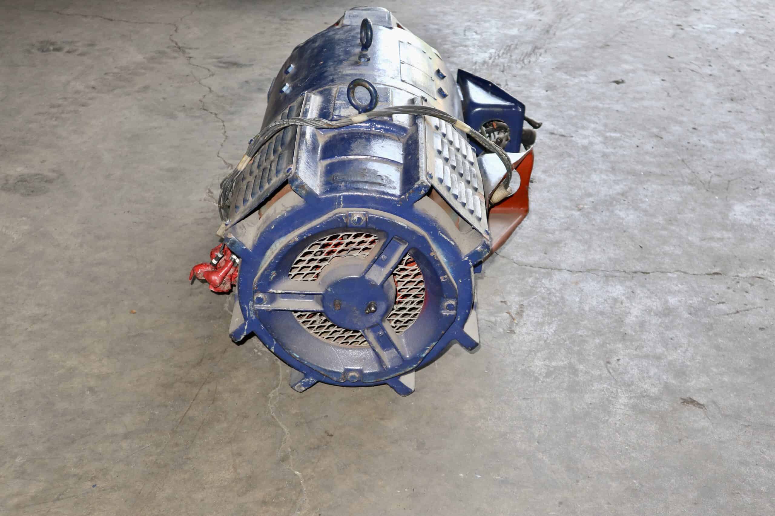 Imperial Electric Generator 30HP 20KW 1750RPM 326A/320T - Image 3