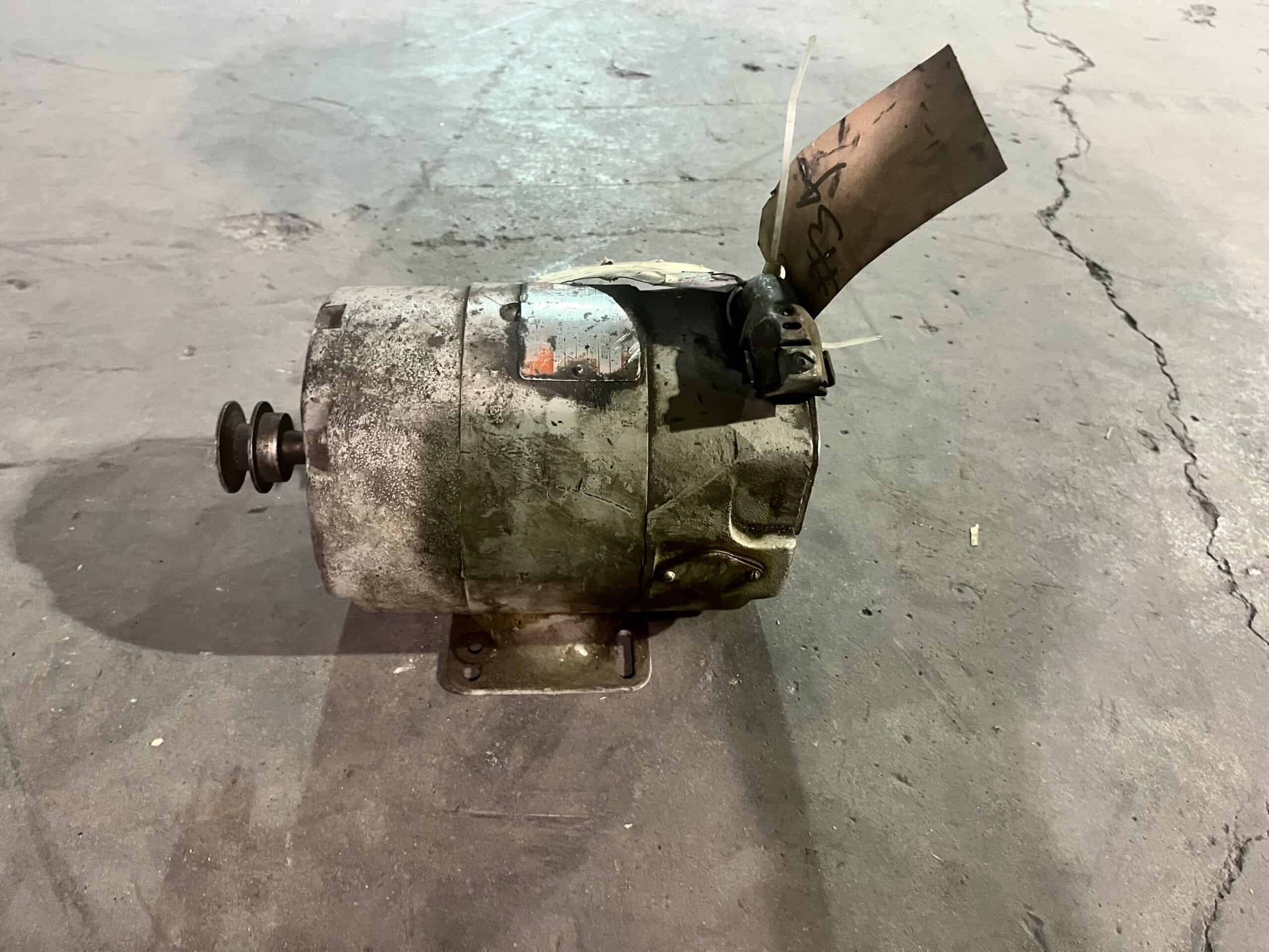 General Electric Door Motor 1/4HP 1140RPM 1069 - Image 3