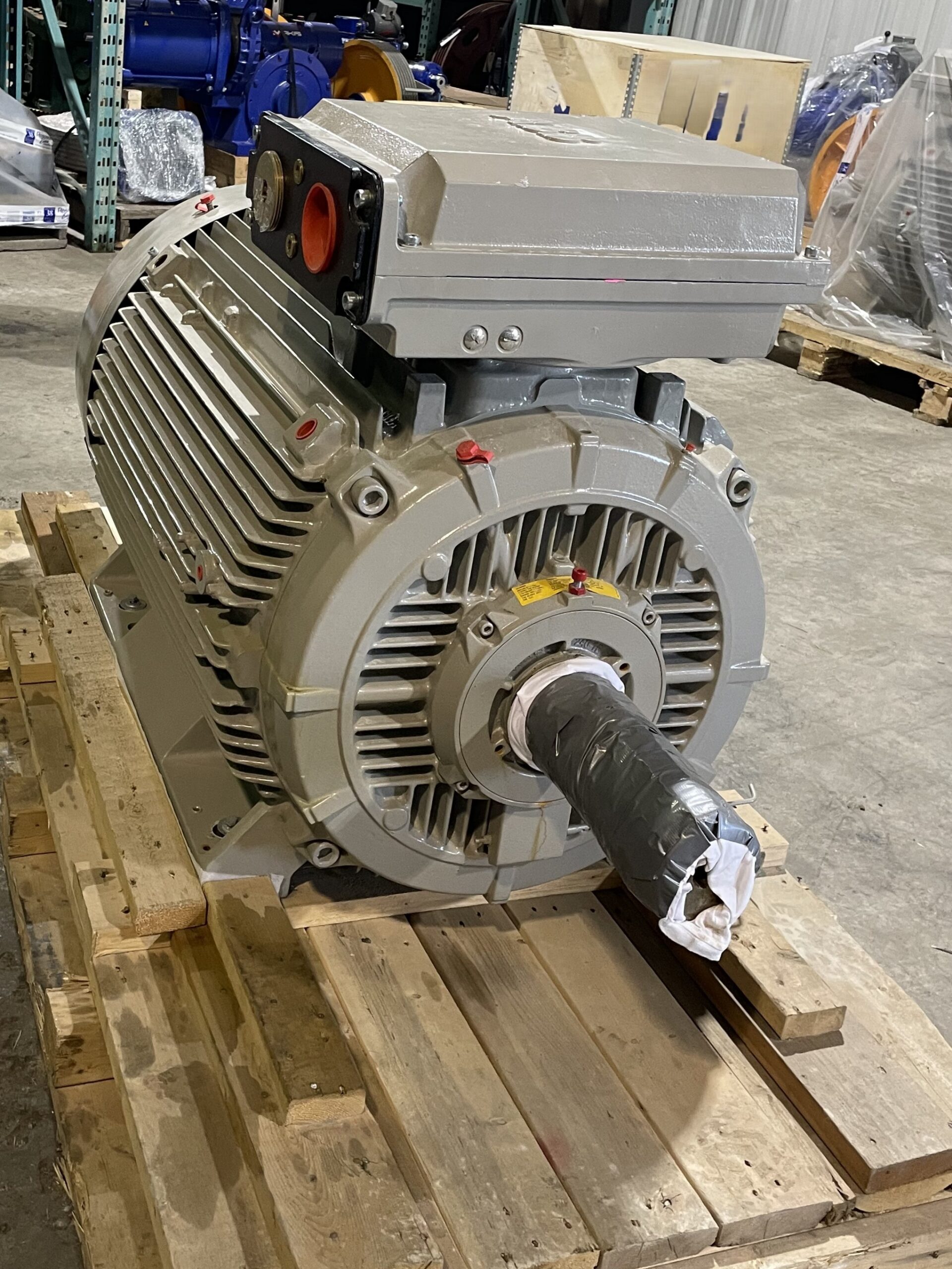 ABB AC Industrial 400HP 1791RPM 575V 586/7 #2102 - Image 4