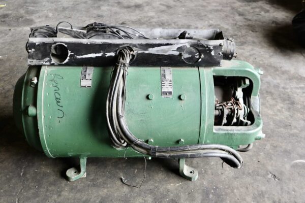 Otis Generator 23HP 15KW 1800RPM 74ES/71GA #0400