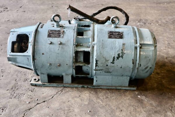 Bull Generator 15HP 10KW 1750RPM 305 #0409 - Image 4