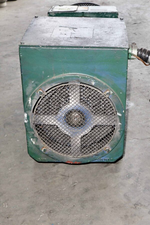 Blocher Generator 30HP 20KW 1750RPM OUA180L006 #0560 - Image 2