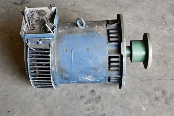 Blocher DC Motor 15HP 1150RPM GSA180S201 - Image 5