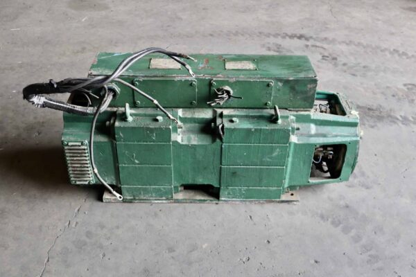 AO Smith/Bull Generator 25HP 15KW 1770RPM SVV8687 #0145 - Image 7