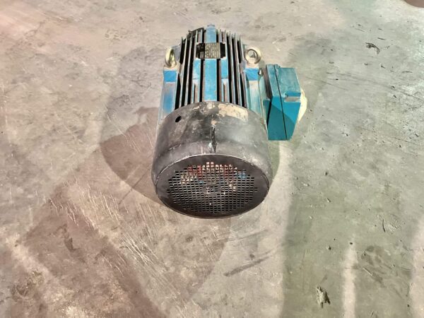 Brook Crompton 20HP 575V 3550RPM 256T AC Motor #2002 - Image 4