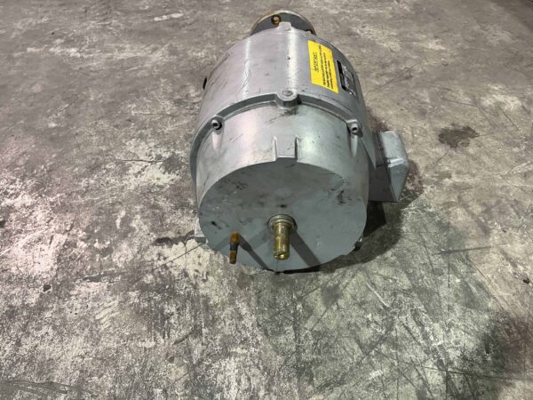 Reuland 15HP 1200RPM 284T AC Motor #2009 - Image 5