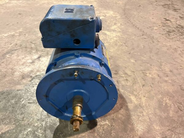 Reuland 7.5HP 1200RPM 254T AC Motor #2010 - Image 5
